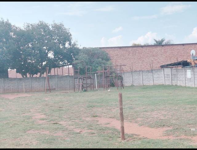 2 BEDROOM TOWNHOUSE FOR SALE IN GLEN MARAIS